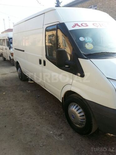 Ford Transit 2007, 200,000 km - 0.4 l - Şirvan