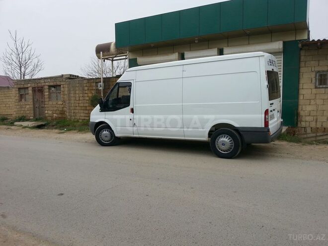 Ford Transit 2007, 200,000 km - 0.4 l - Şirvan