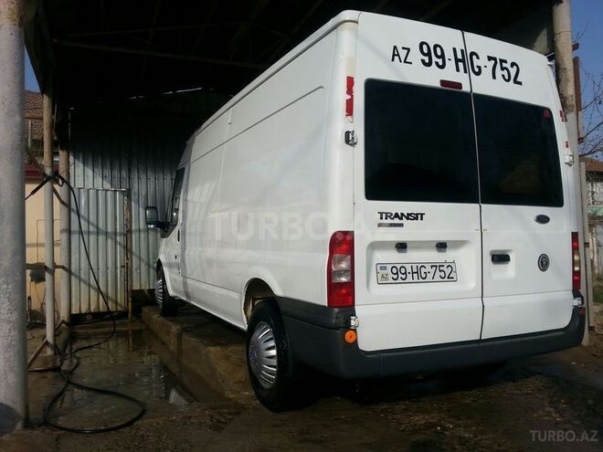 Ford Transit 2007, 200,000 km - 0.4 l - Şirvan