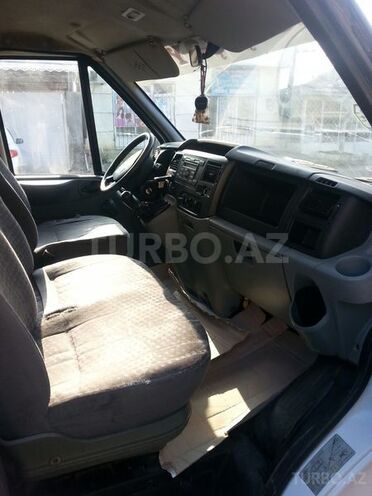 Ford Transit 2007, 200,000 km - 0.4 l - Şirvan