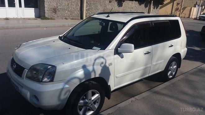 Nissan X-Trail 2004, 130,000 km - 2.0 l - Bakı