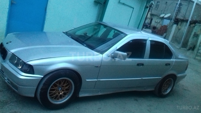 BMW 320 1995, 213,202 km - 2.0 l - Bakı