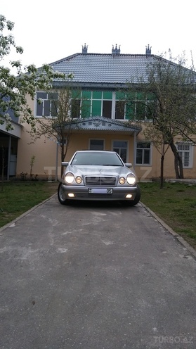 Mercedes E 240 1998, 265,000 km - 2.4 l - Oğuz