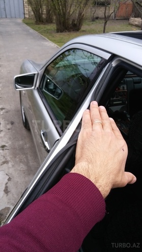 Mercedes E 240 1998, 265,000 km - 2.4 l - Oğuz
