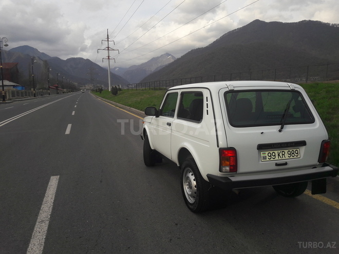 LADA (VAZ) Niva 2015, 24,000 km - 1.7 l - Qəbələ