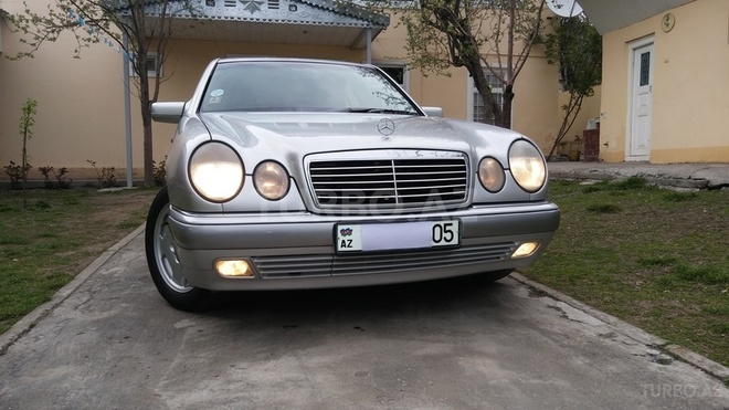 Mercedes E 240 1998, 265,000 km - 2.4 l - Oğuz
