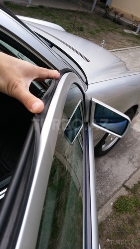 Mercedes E 240 1998, 265,000 km - 2.4 l - Oğuz