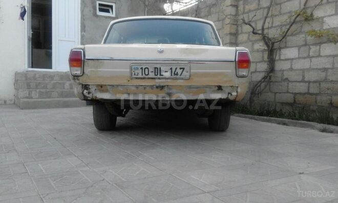 GAZ 24 1988, 338,000 km - 2.4 l - Bakı
