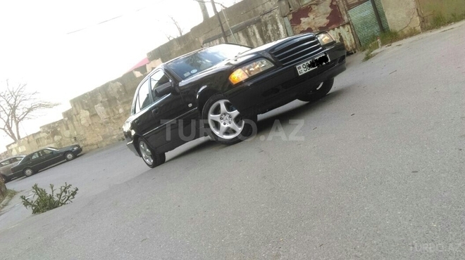 Mercedes C 200 1999, 175,858 km - 2.0 l - Bakı