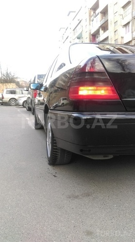 Mercedes C 200 1999, 175,858 km - 2.0 l - Bakı