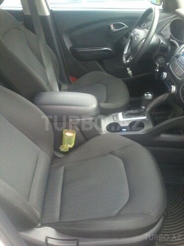 Hyundai ix35 2014, 70,000 km - 2.0 l - Yevlax