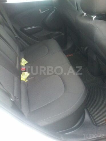 Hyundai ix35 2014, 70,000 km - 2.0 l - Yevlax