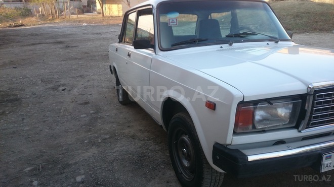 LADA (VAZ) 2107 2003, 184,000 km - 1.6 л - Ucar