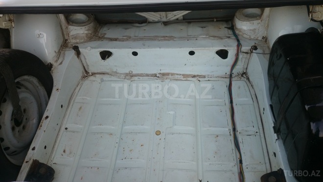 LADA (VAZ) 2107 2003, 184,000 km - 1.6 л - Ucar