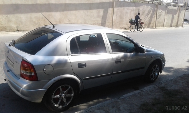 Opel Astra 2002, 101 km - 0.2 l - Bakı
