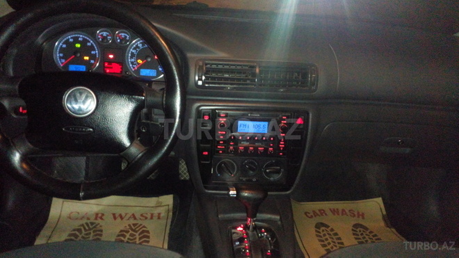 Volkswagen Passat 2003, 175,000 km - 1.8 l - Bakı