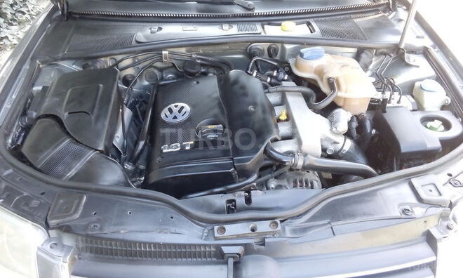 Volkswagen Passat 2003, 175,000 km - 1.8 l - Bakı