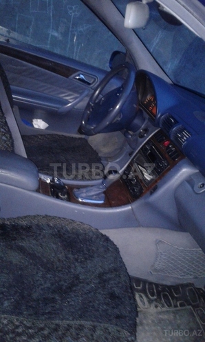 Mercedes C 220 2001, 327,000 km - 2.2 l - Xırdalan