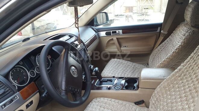 Volkswagen Touareg 2003, 214,000 km - 3.2 л - Bakı