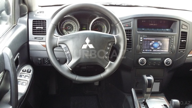 Mitsubishi Pajero 2008, 84,500 km - 3.0 л - Bakı