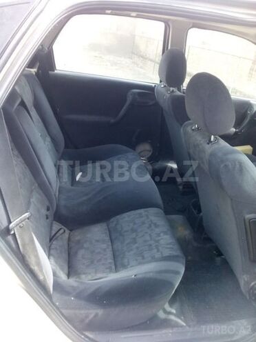Opel Vectra 1997, 237,000 km - 1.6 l - Bakı