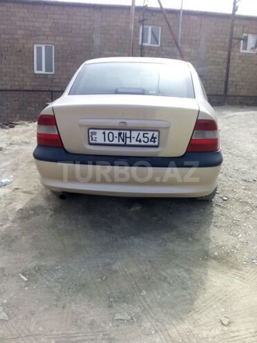 Opel Vectra 1997, 237,000 km - 1.6 l - Bakı