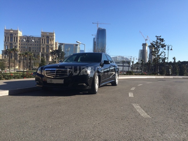 Mercedes E 220 2010, 156,000 km - 0.2 l - Bakı