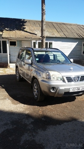 Nissan X-Trail 2002, 215,963 km - 2.5 l - Tovuz