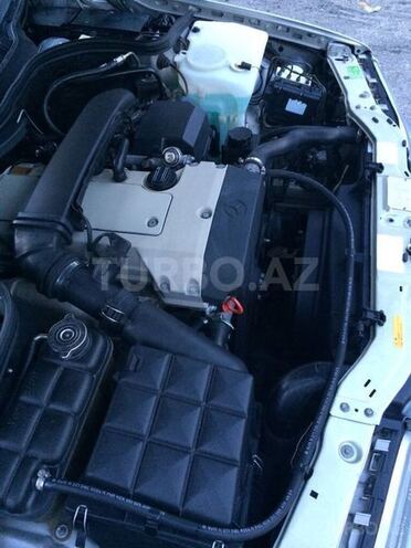 Mercedes C 200 1998, 213,000 km - 2.0 l - Bakı