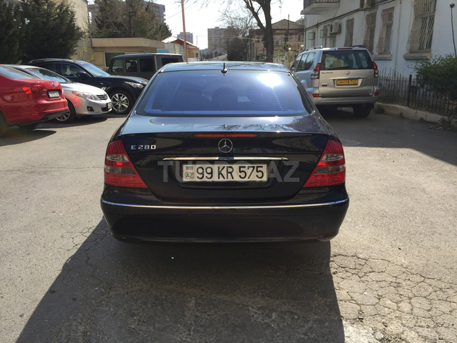 Mercedes E 280 2005, 97,000 km - 3.0 l - Bakı