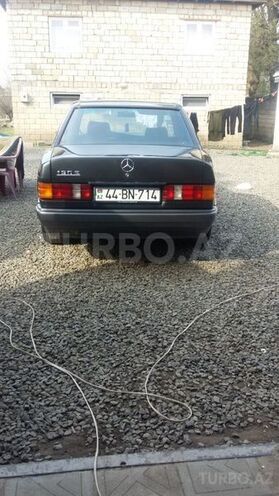 Mercedes 190 1990, 266,500 km - 1.8 l - Masallı