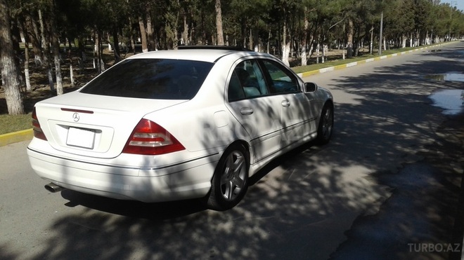 Mercedes C 230 2005, 240,000 km - 1.8 l - Sumqayıt
