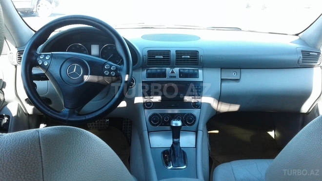 Mercedes C 230 2005, 240,000 km - 1.8 l - Sumqayıt