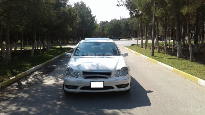 Mercedes C 230 2005, 240,000 km - 1.8 l - Sumqayıt