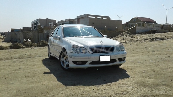 Mercedes C 230 2005, 240,000 km - 1.8 l - Sumqayıt