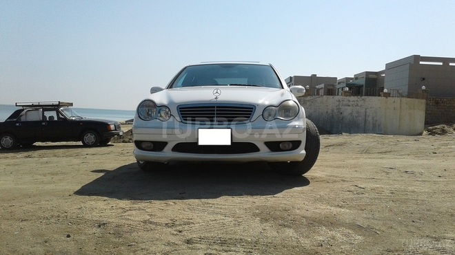 Mercedes C 230 2005, 240,000 km - 1.8 l - Sumqayıt