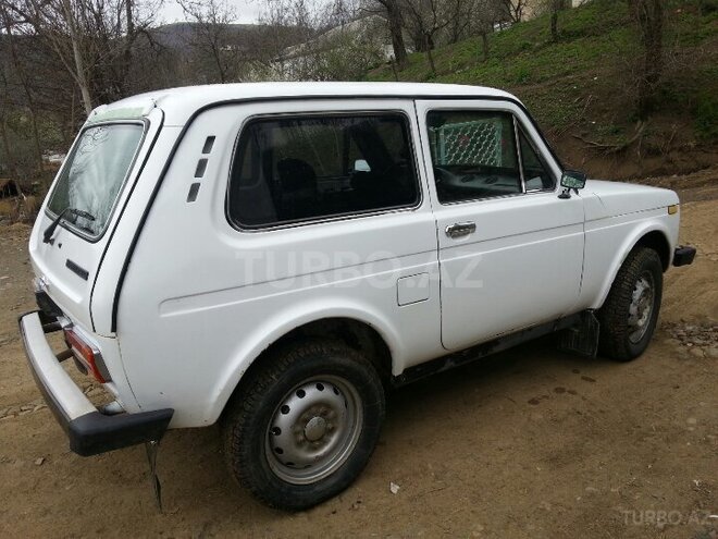 LADA (VAZ) Niva 1991, 150,000 km - 1.6 l - Yardımlı