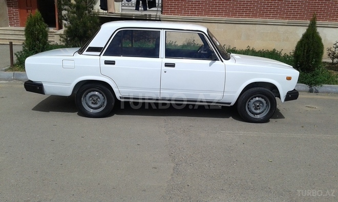 LADA (VAZ) 2107 2006, 200,000 km - 1.6 л - Gəncə