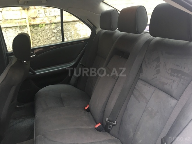Mercedes E 240 1998, 220,000 km - 2.4 l - Sumqayıt