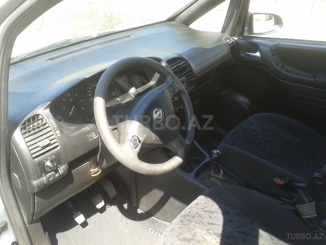 Opel Zafira 2002, 230,000 km - 2.0 l - Sumqayıt