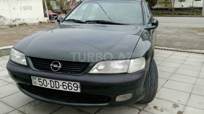 Opel Vectra 1998, 305,000 km - 2.0 l - Sumqayıt