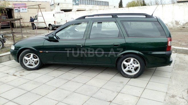 Opel Vectra 1998, 305,000 km - 2.0 l - Sumqayıt