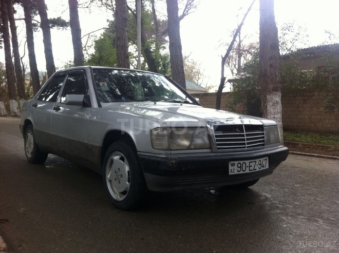 Mercedes 190 1992, 250,000 km - 2.0 l - Sumqayıt