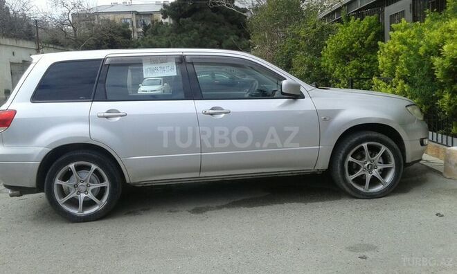 Mitsubishi Airtrek 2001, 150,000 km - 2.0 л - Bakı