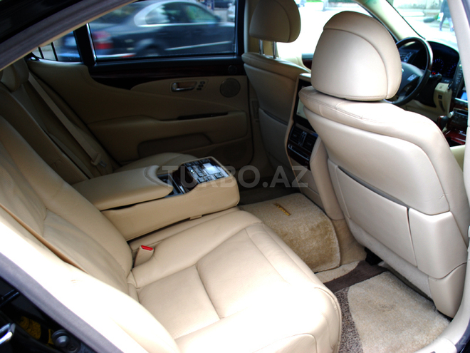 Lexus LS 460 2011, 120,000 km - 4.6 л - Bakı