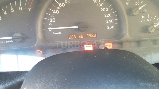 Opel Vectra 2000, 225,000 km - 2.0 л - Bakı