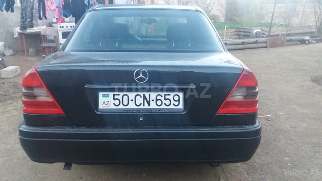 Mercedes C 180 1996, 242,000 km - 1.8 л - Bakı
