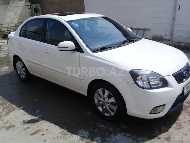 Kia Rio 2011, 113,000 km - 1.4 л - Bakı