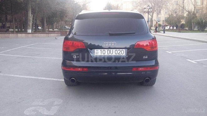 Audi Q7 2008, 85,000 km - 4.2 l - Bakı