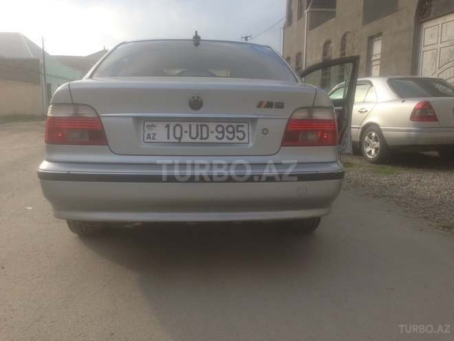 BMW 523 1998, 412,000 km - 2.5 l - Bakı
